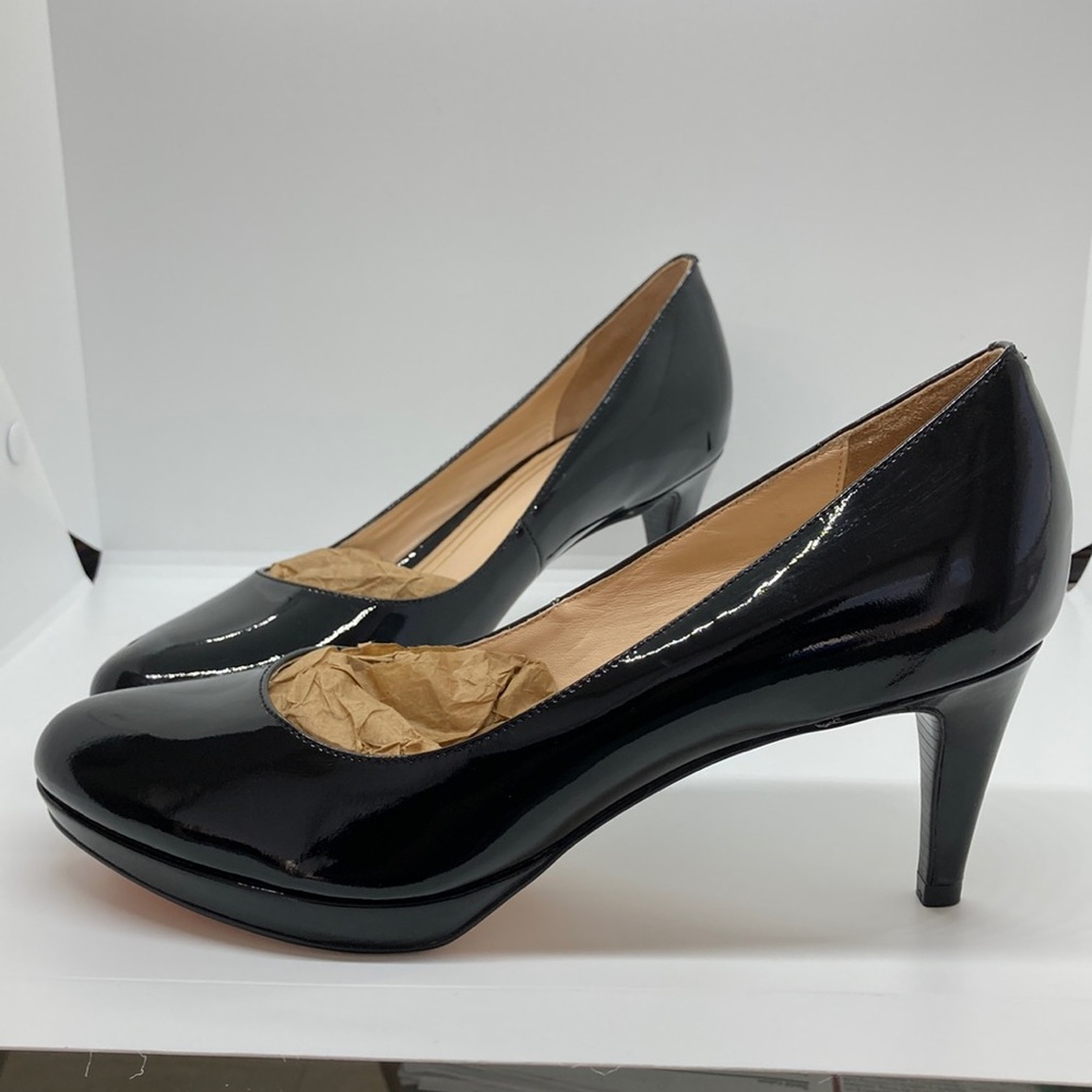 Cole Haan Gabbie Nike Air Classic Patent Leather Round Toe Heels- Black Size 9